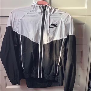 Nike windbreaker